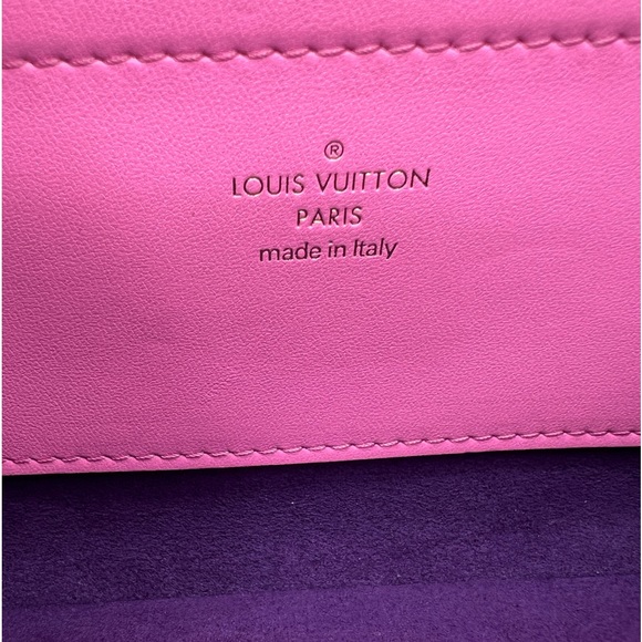 Louis Vuitton Lambskin Embossed Monogram Vuittamins Pochette Coussin Rose Violet - Picture 7 of 15